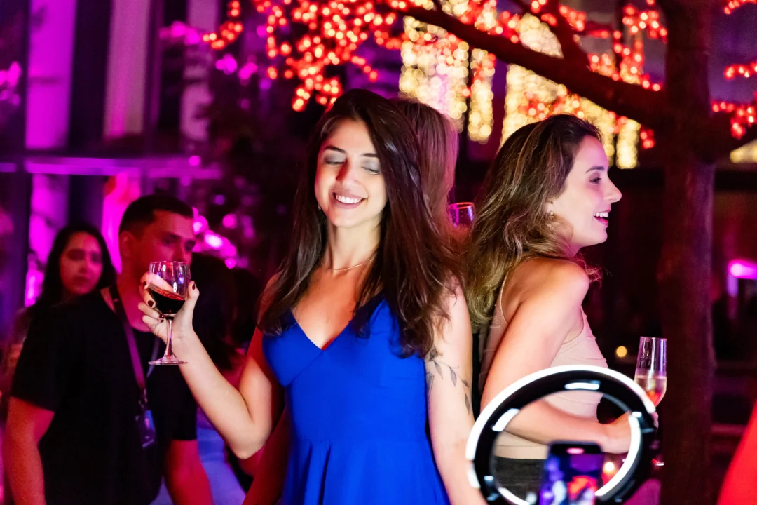 Networking entre participantes na parte social