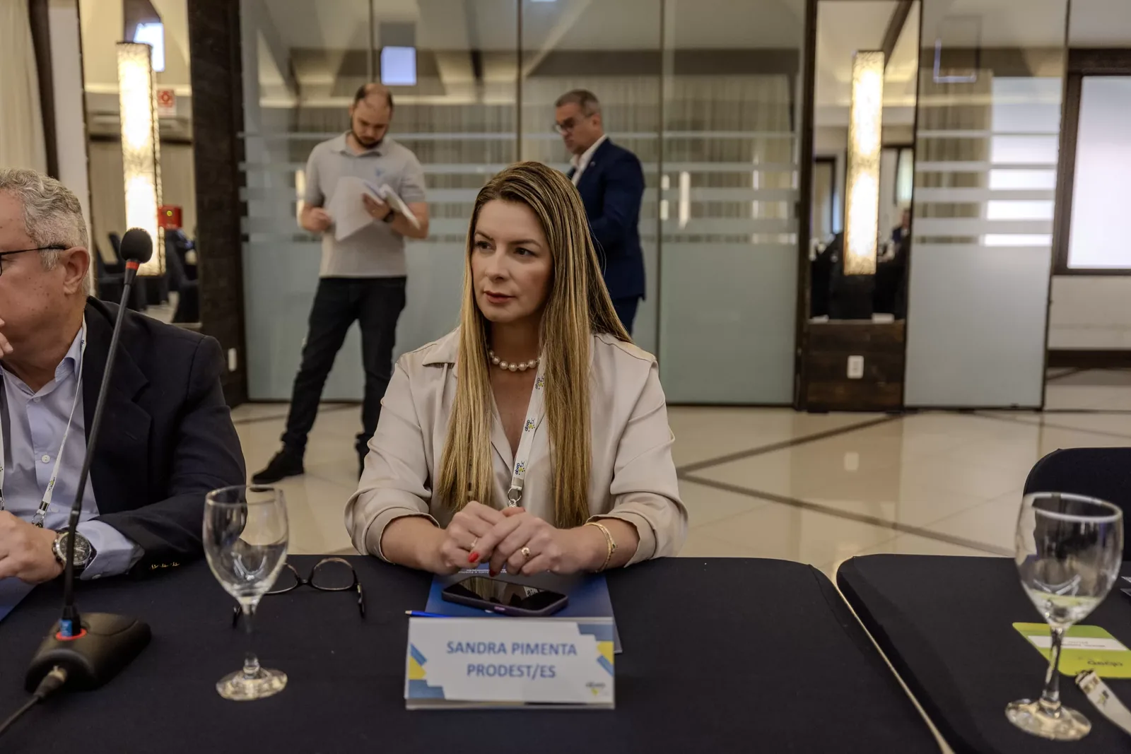 Participante apresentando durante a programação