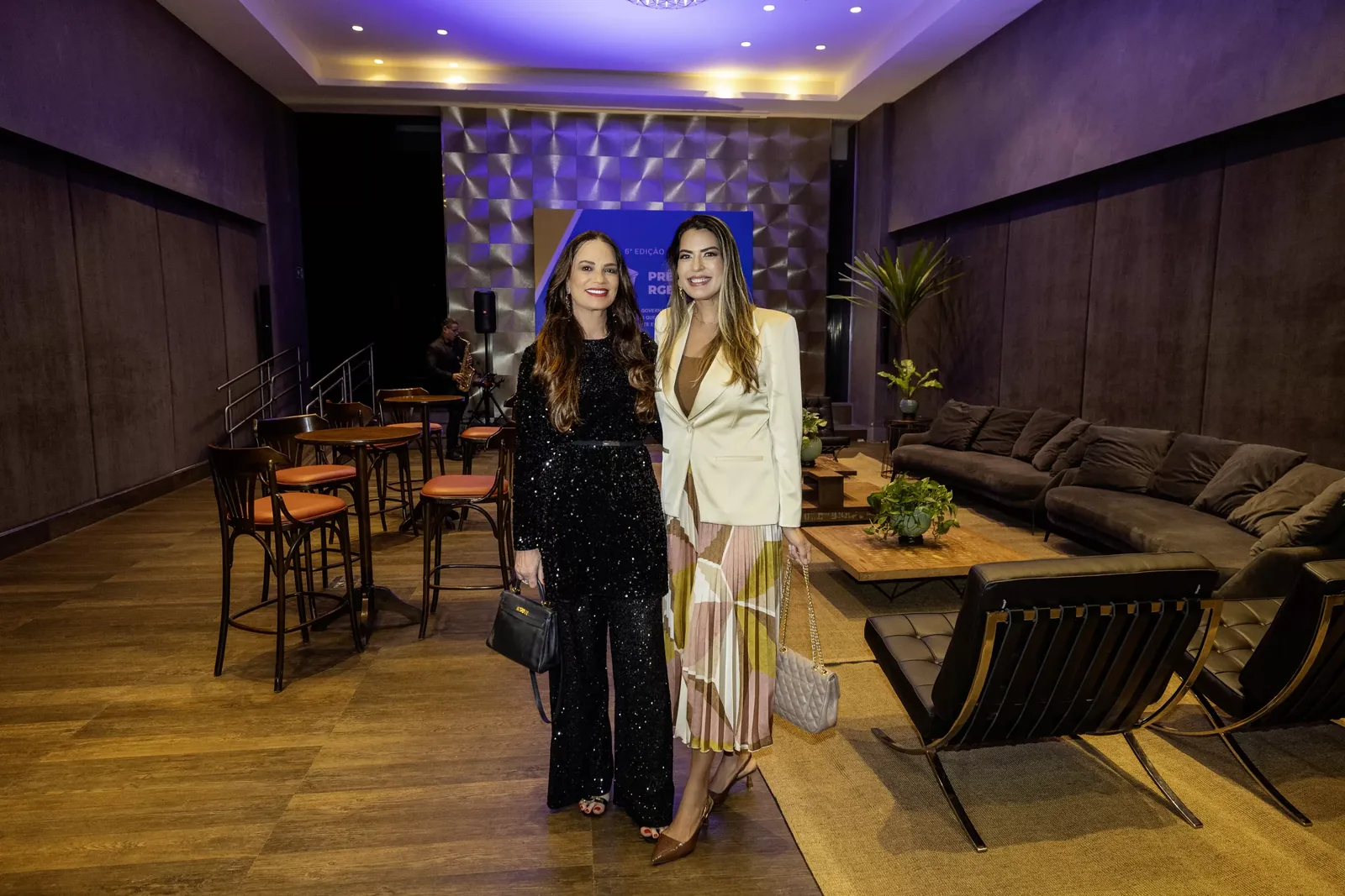 Convidadas no lounge antes da cerimônia